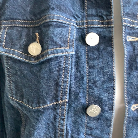 Calvin Klein darker wash blue jean jacket - Picture 3 of 7